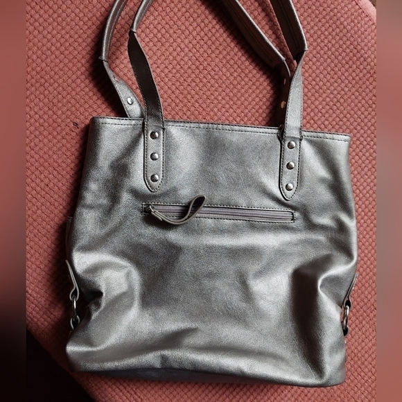 Relic Metallic Double-Front Pocket Tote Over-shoulder Bag - Picture 2 of 16